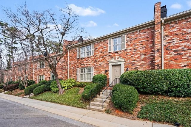 1479 Leafview Road, Decatur, GA 30033