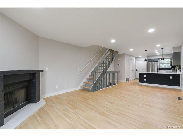 11149 W 17th Ave 104, Lakewood, CO 80215