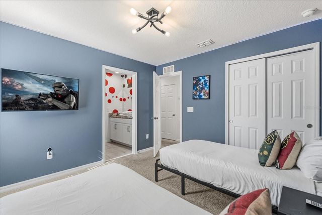 2009 TROPICAL PALMS CIRCLE, Kissimmee, FL 34747