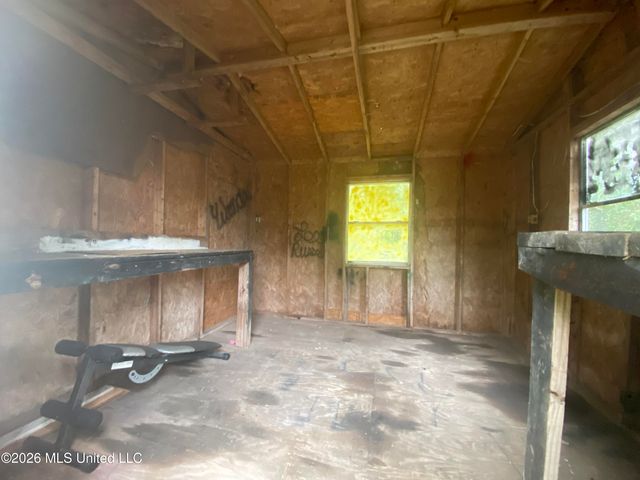 6013 Elder Ferry Road, Moss Point, MS 39563