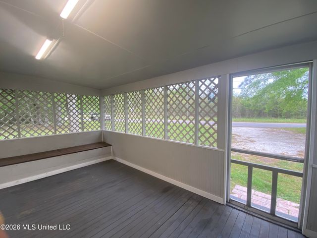 6013 Elder Ferry Road, Moss Point, MS 39563