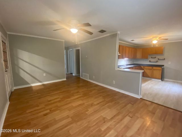 6013 Elder Ferry Road, Moss Point, MS 39563