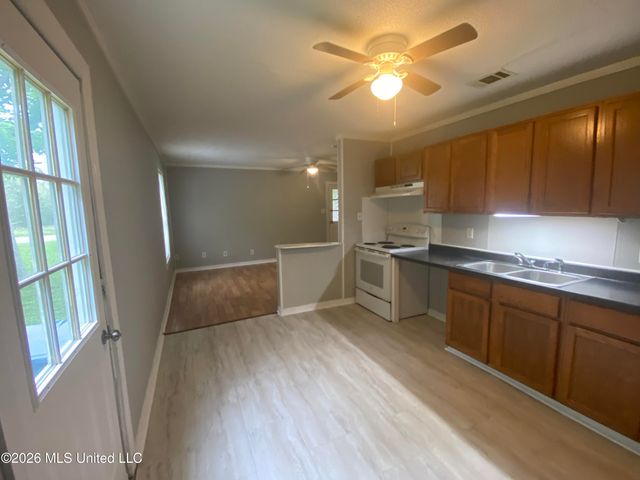 6013 Elder Ferry Road, Moss Point, MS 39563