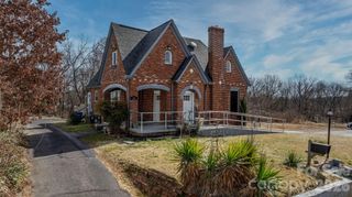 115 12th Street SW, Hickory, NC 28602