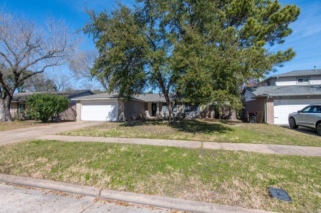 16210 Cypress Point Drive, Cypress, TX 77429