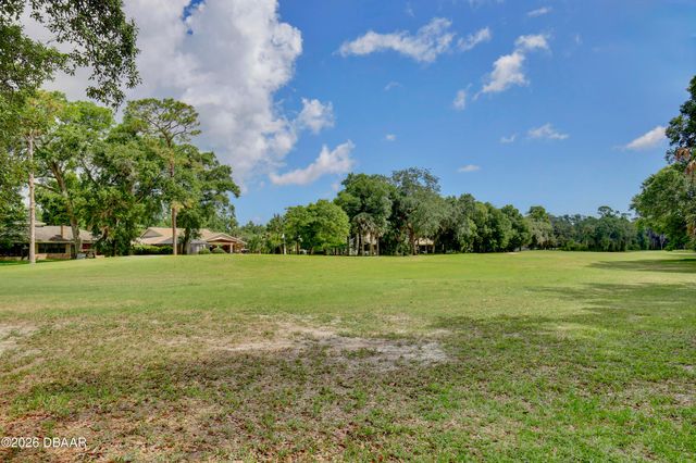 17 Lazy Eight Drive, Port Orange, FL 32128