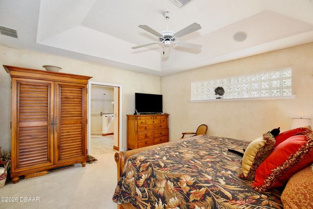 17 Lazy Eight Drive, Port Orange, FL 32128
