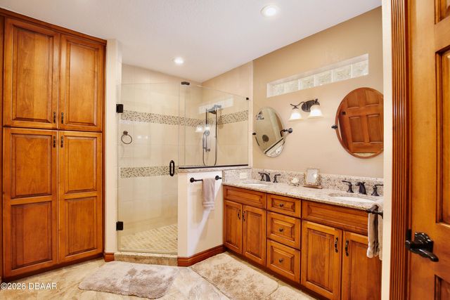 17 Lazy Eight Drive, Port Orange, FL 32128