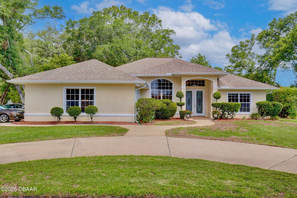 17 Lazy Eight Drive, Port Orange, FL 32128