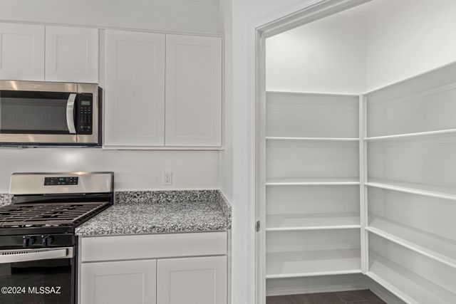 13513 N Nicholas Court, Marana, AZ 85653