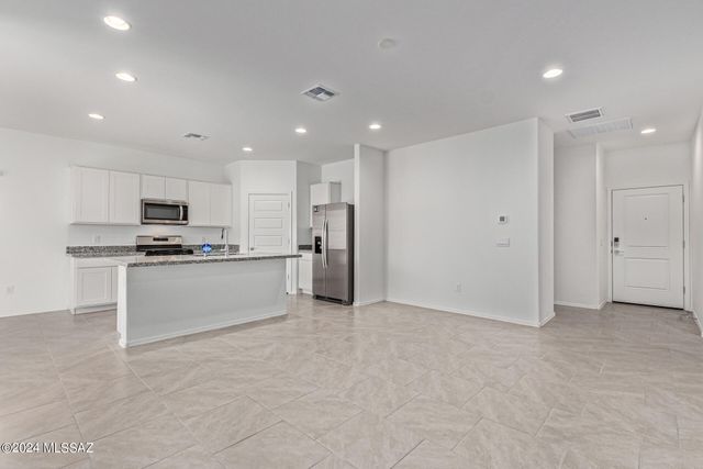 13513 N Nicholas Court, Marana, AZ 85653