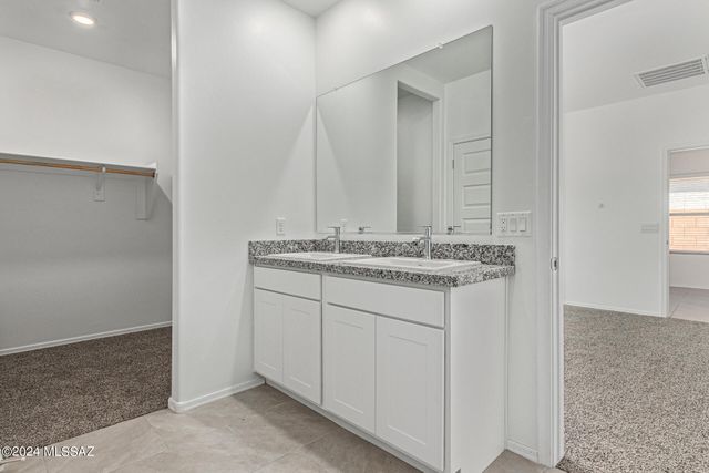 13513 N Nicholas Court, Marana, AZ 85653