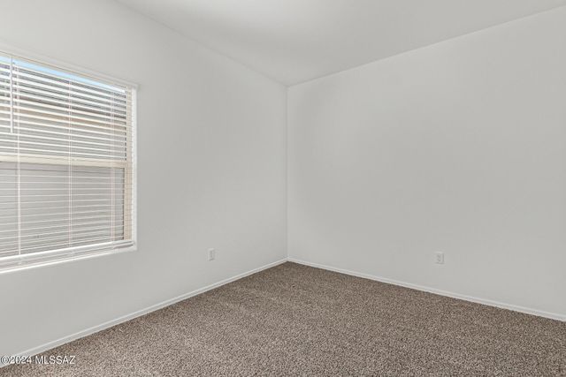 13513 N Nicholas Court, Marana, AZ 85653