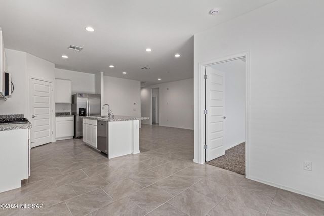 13513 N Nicholas Court, Marana, AZ 85653