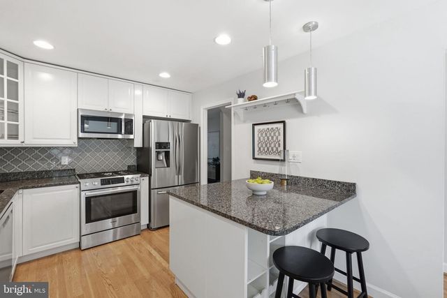 3318 ARDLEY CT, Falls Church, VA 22041