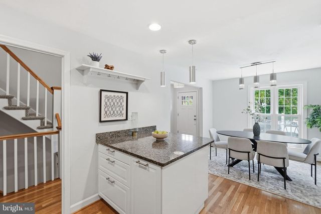 3318 ARDLEY CT, Falls Church, VA 22041