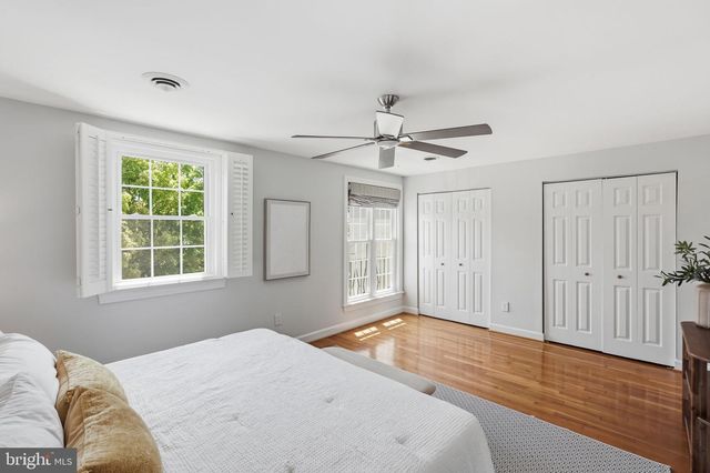 3318 ARDLEY CT, Falls Church, VA 22041