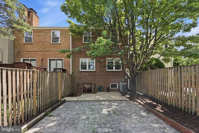 3318 ARDLEY CT, Falls Church, VA 22041