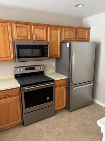 5220 Fernland Way, North Charleston, SC 29420