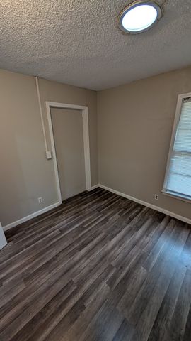 5313 Fossil Drive, Haltom City, TX 76117