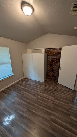 5313 Fossil Drive, Haltom City, TX 76117