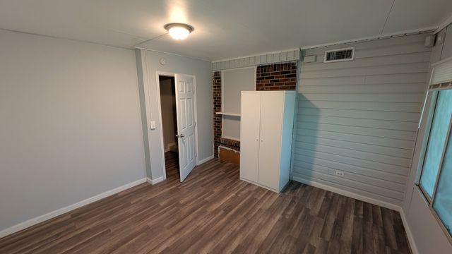 5313 Fossil Drive, Haltom City, TX 76117