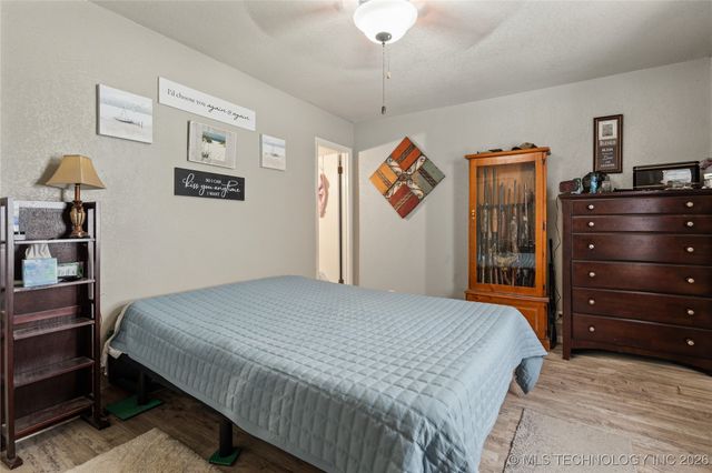 170 Serpentine St, Lone Grove, OK 73443