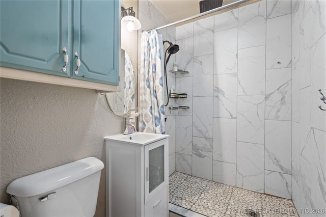 170 Serpentine St, Lone Grove, OK 73443