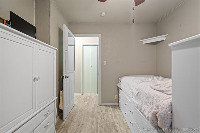 170 Serpentine St, Lone Grove, OK 73443