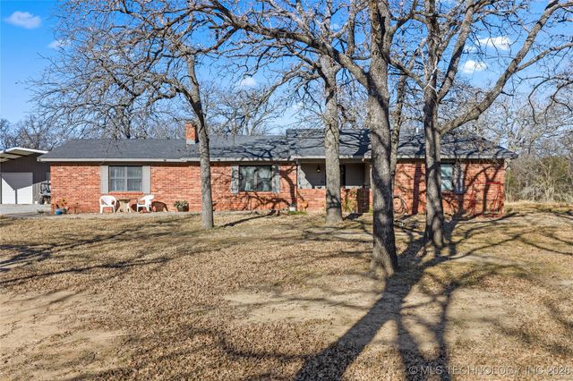 170 Serpentine St, Lone Grove, OK 73443
