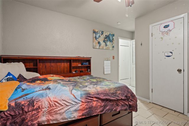 170 Serpentine St, Lone Grove, OK 73443