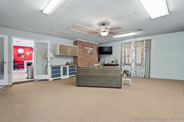 170 Serpentine St, Lone Grove, OK 73443