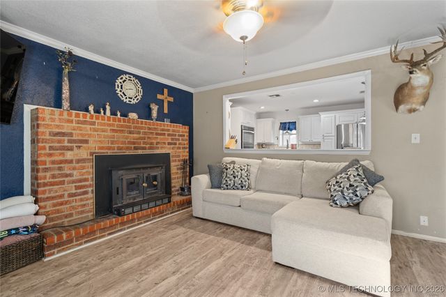 170 Serpentine St, Lone Grove, OK 73443