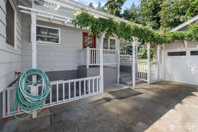 3602 Lorne Street SE, Tumwater, WA 98501