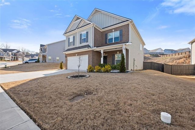 1074 Campbell Pine Trail, Lawrenceville, GA 30045