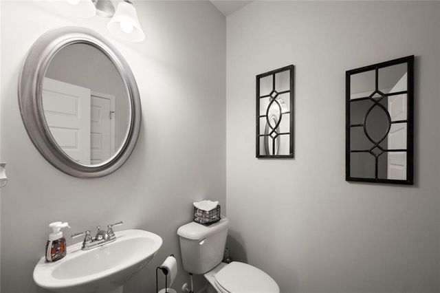 1074 Campbell Pine Trail, Lawrenceville, GA 30045