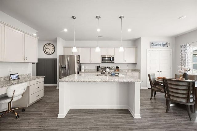 1074 Campbell Pine Trail, Lawrenceville, GA 30045