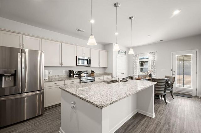 1074 Campbell Pine Trail, Lawrenceville, GA 30045