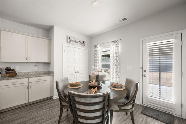 1074 Campbell Pine Trail, Lawrenceville, GA 30045