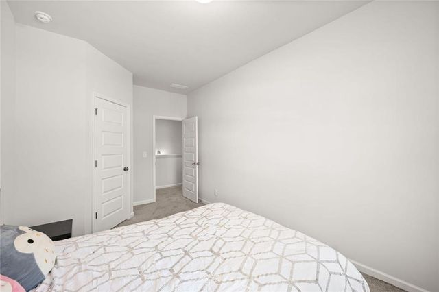 1074 Campbell Pine Trail, Lawrenceville, GA 30045