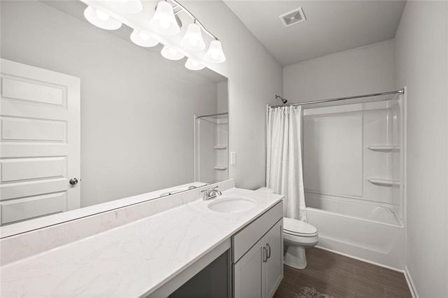 1074 Campbell Pine Trail, Lawrenceville, GA 30045