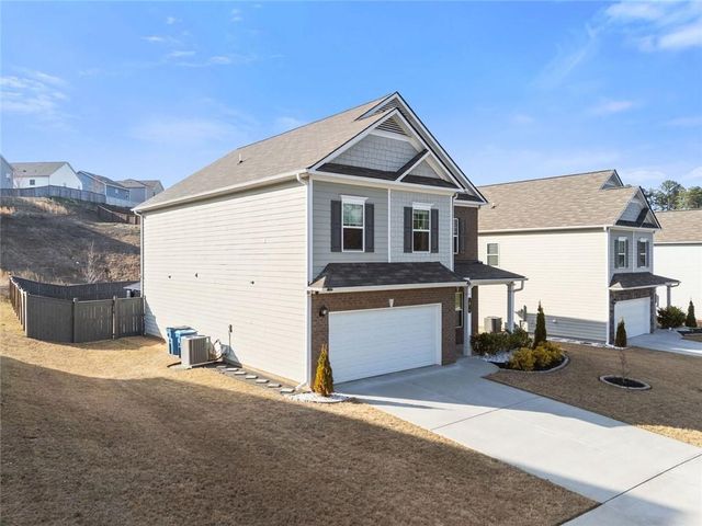 1074 Campbell Pine Trail, Lawrenceville, GA 30045