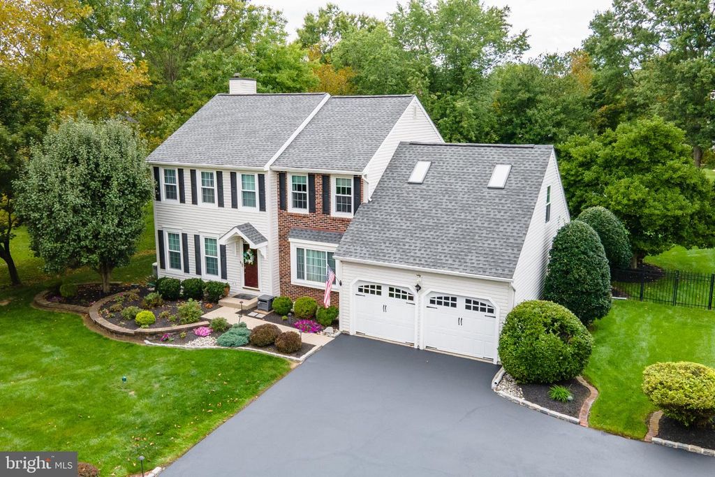 21 SPUR RD #, LANSDALE, PA 19446 — exterior