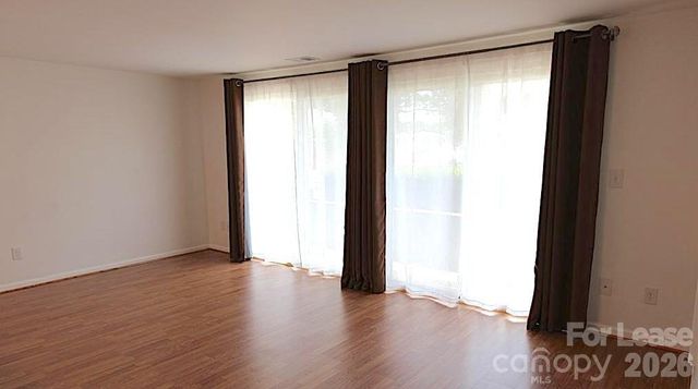 1645 Arlyn Circle, Charlotte, NC 28213