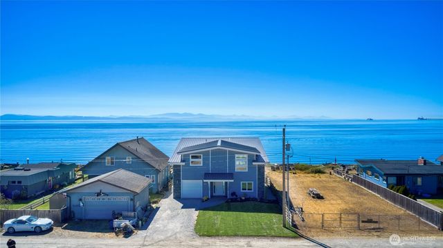 631 Freeman Lane, Point Roberts, WA 98281