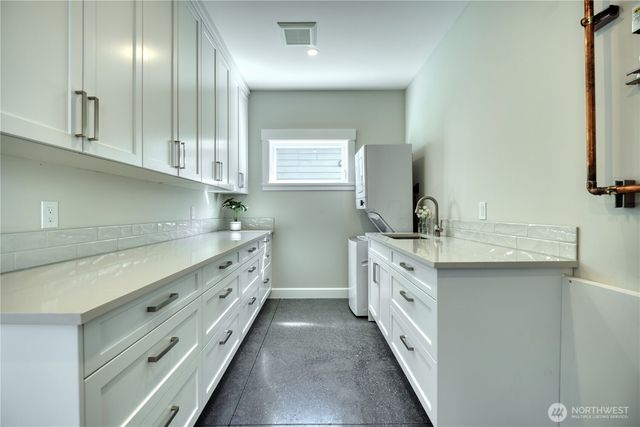 631 Freeman Lane, Point Roberts, WA 98281