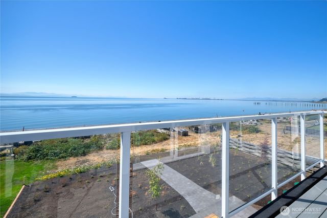 631 Freeman Lane, Point Roberts, WA 98281