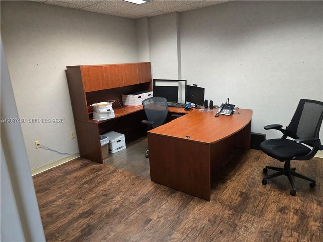 909 N Miami Beach Boulevard 201, North Miami Beach, FL 33162