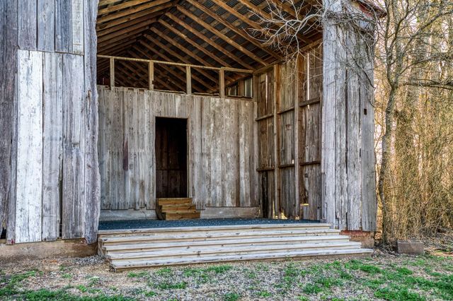 1905 Century Farms Road, Burton, TX 77835