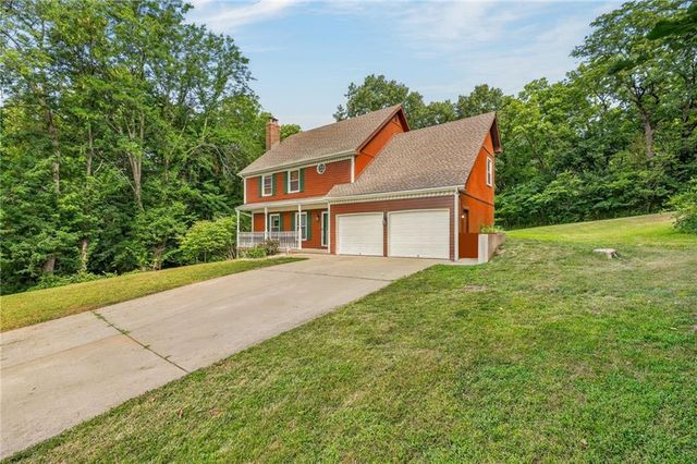 12639 NW Buck Creek Drive, Kansas City, MO 64152